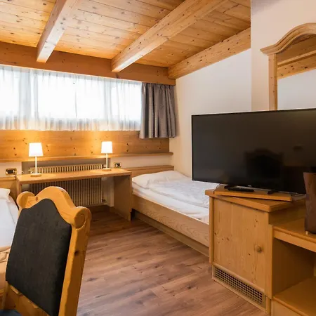 Hotel Armin 3*